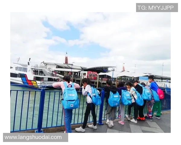 李军的滑板人生与深度对话探索梦想与坚持的旅程