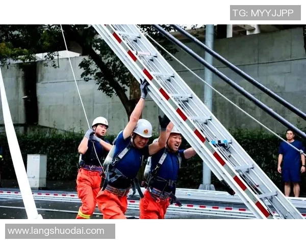 极限运动的魅力与团队协作：深入杭州极限运动队的训练与挑战