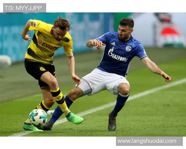 沙尔克04客场连胜,德甲不败走势稳固 沙尔克04客场连胜,德甲不败走势稳固